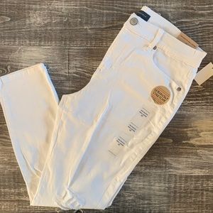 Aeropostale Distressed White Jeans - size 12